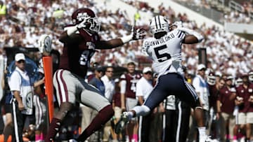 STARKVILLE, MS - OCTOBER 14: Dayan Ghanwoloku