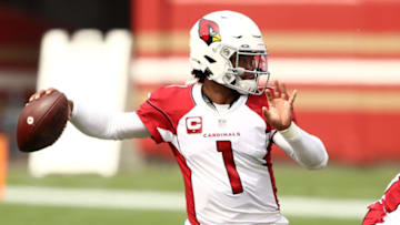 SANTA CLARA, CALIFORNIA - SEPTEMBER 13: Kyler Murray #1 of the Arizona Cardinals passes the ball against the San Francisco 49ers at Levi's Stadium on September 13, 2020 in Santa Clara, California. (Photo by Ezra Shaw/Getty Images)