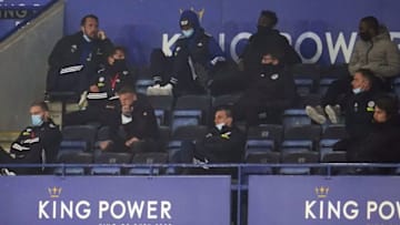 Leicester City players (Photo by JON SUPER/POOL/AFP via Getty Images)