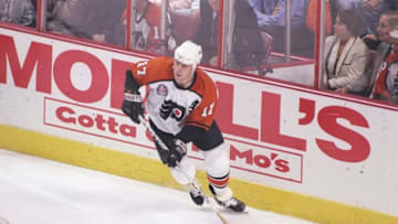 Flyers (Mandatory Credit: Eric Hartline-USA TODAY Sports)