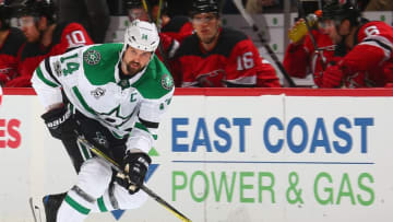 NEWARK, NJ - DECEMBER 15: Jamie Benn