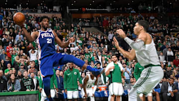 BOSTON, MA - JANUARY 18: Joel Embiid #21 of the Philadelphia 76ers passes the ball during the game against the Boston Celtics on January 18, 2018 at the TD Garden in Boston, Massachusetts. NOTE TO USER: User expressly acknowledges and agrees that, by downloading and/or using this photograph, user is consenting to the terms and conditions of the Getty Images License Agreement. Mandatory Copyright Notice: Copyright 2018 NBAE (Photo by Brian Babineau/NBAE via Getty Images)