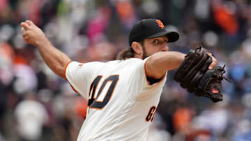 SAN FRANCISCO, CALIFORNIA - JUNE 15: Madison Bumgarner #40 of the San Francisco Giants pitches during the first inning against the Milwaukee Brewers at Oracle Park on June 15, 2019 in San Francisco, California. (Photo by Daniel Shirey/Getty Images)