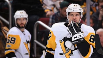 GLENDALE, AZ - DECEMBER 16: Sidney Crosby