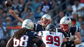 FOXBOROUGH, MA - SEPTEMBER 24: New England Patriots quarterback Tom Brady fires a pass during the game-winning drive of a game against the Houston Texans at Gillette Stadium in Foxborough, Mass., Sept. 24, 2017. (Photo by Jim Davis/The Boston Globe via Getty Images)