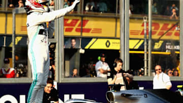 MELBOURNE, AUSTRALIA - MARCH 16: Pole position qualifier Lewis Hamilton of Great Britain and Mercedes GP celebrates in parc ferme during qualifying for the F1 Grand Prix of Australia at Melbourne Grand Prix Circuit on March 16, 2019 in Melbourne, Australia. (Photo by Robert Cianflone/Getty Images)