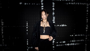 PARIS, FRANCE - MARCH 08: (EDITORIAL USE ONLY - For Non-Editorial use please seek approval from Fashion House) Kim Jennie attends the Chanel Womenswear Fall/Winter 2022/2023 show as part of Paris Fashion Week on March 08, 2022 in Paris, France. (Photo by Kristy Sparow/Getty Images)