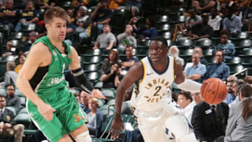 INDIANAPOLIS, IN - OCTOBER 10: Darren Collison #2 of the Indiana Pacers handles the ball during the preseason game against the Maccabi Haifa on October 10, 2017 at Bankers Life Fieldhouse in Indianapolis, Indiana. NOTE TO USER: User expressly acknowledges and agrees that, by downloading and or using this Photograph, user is consenting to the terms and conditions of the Getty Images License Agreement. Mandatory Copyright Notice: Copyright 2017 NBAE (Photo by Ron Hoskins/NBAE via Getty Images)