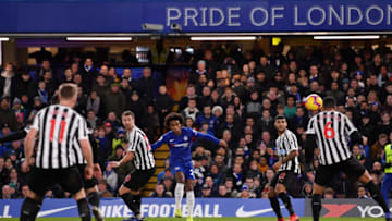 LONDON, ENGLAND - JANUARY 12: Willian of Chelsea scores his team's second goal during the Premier League match between Chelsea FC and Newcastle United at Stamford Bridge on January 12, 2019 in London, United Kingdom. (Photo by Justin Setterfield/Getty Images)