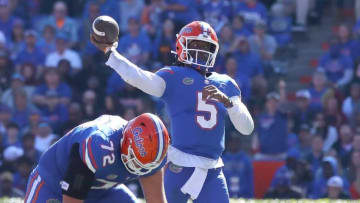Florida Gators quarterback Emory Jones (5) throws a pass during a game against Florida State University at Ben Hill Griffin Stadium in Gainesville Fla., Nov. 27, 2021.Flagi 112721 Ufvfsu Fb 07