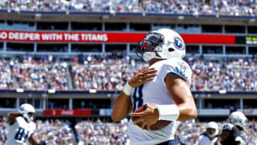 NASHVILLE, TN- SEPTEMBER 10: Quarterback Marcus Mariota #8 of the Tennessee Titans scores a touchdown against the Oakland Raiders in the first half at Nissan Stadium on September 10, 2017 In Nashville, Tennessee. (Photo by Wesley Hitt/Getty Images) )