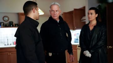 "The North Pole" - Gibbs and the team assist Ziva (Cote de Pablo) with "the one thing" she said she would need to take care of before returning to her family, on NCIS, Tuesday, Dec. 17 (8:00-9:00 PM, ET/PT) on the CBS Television Network. Pictured: Wilmer Valderrama as NCIS Special Agent Nicholas "Nick" Torres, Mark Harmon as NCIS Special Agent Leroy Jethro Gibbs, Cote de Pablo as Ziva David. Photo: Greg Gayne/CBS ©2019 CBS Broadcasting, Inc. All Rights Reserved