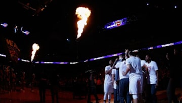 PHOENIX, AZ - NOVEMBER 04: The Phoenix Suns huddle up before the NBA game against the Sacramento Kings at Talking Stick Resort Arena on November 4, 2015 in Phoenix, Arizona. NOTE TO USER: User expressly acknowledges and agrees that, by downloading and or using this photograph, User is consenting to the terms and conditions of the Getty Images License Agreement. (Photo by Christian Petersen/Getty Images)