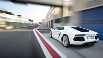 This Lamborghini Aventador Just Hit 100 MPH In Central London