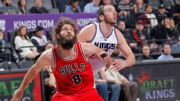 SACRAMENTO, CA - FEBRUARY 6: Robin Lopez #8 of the Chicago Bulls boxes out Kosta Koufos #41 of the Sacramento Kings on February 6, 2017 at Golden 1 Center in Sacramento, California. NOTE TO USER: User expressly acknowledges and agrees that, by downloading and or using this photograph, User is consenting to the terms and conditions of the Getty Images Agreement. Mandatory Copyright Notice: Copyright 2017 NBAE (Photo by Rocky Widner/NBAE via Getty Images)
