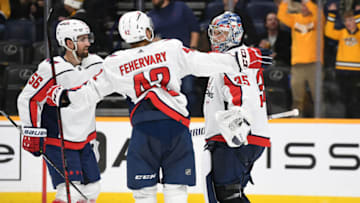 Darcy Kuemper, Beck Malenstyn, Martin Fehervary, Washington Capitals Mandatory Credit: Christopher Hanewinckel-USA TODAY Sports