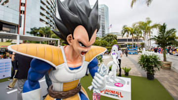 SAN DIEGO, CALIFORNIA - JULY 17: General view of the atmosphere as fans attempt to set a World Record for being the largest group to simultaneously perform the Kamehameha super energy attack move at San Diego Marriott Marquis & Marina on July 17, 2019 in San Diego, California. (Photo by Daniel Knighton/Getty Images)