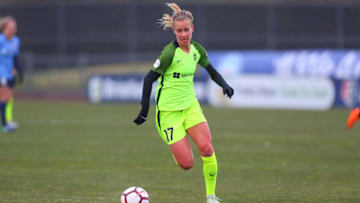 PISCATAWAY, NJ - APRIL 15: Seattle Reign FC forward Beverly Yanez (17) during the first half of the National Womens Soccer League game between Sky Blue FC and Seattle Reign FC on April 15, 2018, at Yurcak Field in Piscataway, NJ. (Photo by Rich Graessle/Icon Sportswire via Getty Images)