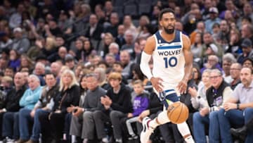 Mandatory Credit: Ed Szczepanski-USA TODAY Sports