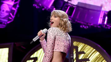LAS VEGAS, NV - SEPTEMBER 19: Recording artist Taylor Swift performs onstage during the 2014 iHeartRadio Music Festival at the MGM Grand Garden Arena on September 19, 2014 in Las Vegas, Nevada. (Photo by Kevin Winter/Getty Images for iHeartMedia)
