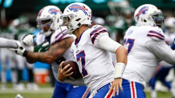 Josh Allen #17 of the Buffalo Bills runs the ball during a game against the New York Jets at MetLife Stadium on September 8, 2019 in East Rutherford, New Jersey. (Photo by Jeff Zelevansky/Getty Images)