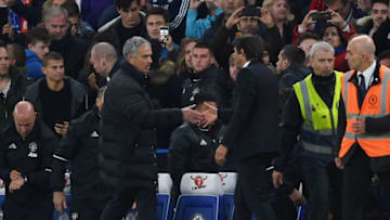 LONDON, ENGLAND - OCTOBER 23: Antonio Conte, Manager of Chelsea shakes hands with Jose Mourinho, Manager of Manchester United after the full time whistle during the Premier League match between Chelsea and Manchester United at Stamford Bridge on October 23, 2016 in London, England. (Photo by Mike Hewitt/Getty Images)