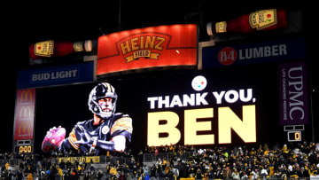 PITTSBURGH, PENNSYLVANIA - JANUARY 03: The video screen displays a message thanking quarterback Ben Roethlisberger #7 of the Pittsburgh Steelers after his potential final game at Heinz Field where the Steelers defeated the Cleveland Browns 26-14 at Heinz Field on January 03, 2022 in Pittsburgh, Pennsylvania. (Photo by Joe Sargent/Getty Images)