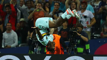 TOULOUSE, FRANCE - JUNE 26: Michy Batshuayi of Belgium celebrates scoring his team's second goal during the UEFA EURO 2016 round of 16 match between Hungary and Belgium at Stadium Municipal on June 26, 2016 in Toulouse, France. (Photo by Richard Heathcote/Getty Images)