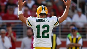 SANTA CLARA, CA - OCTOBER 04: quarterback Aaron Rodgers