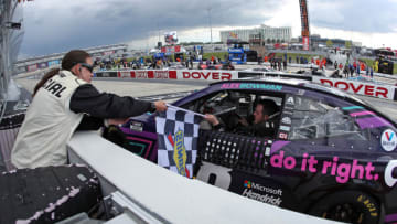 Alex Bowman, Hendrick Motorsports, NASCAR (Photo by James Gilbert/Getty Images)