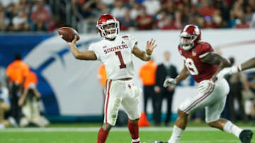 MIAMI, FL - DECEMBER 29: Kyler Murray #1 of the Oklahoma Sooners looks to pass in the fourth quarter during the College Football Playoff Semifinal against the Alabama Crimson Tide at the Capital One Orange Bowl at Hard Rock Stadium on December 29, 2018 in Miami, Florida. (Photo by Michael Reaves/Getty Images)