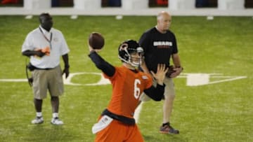 Jun 17, 2014; Lake Forest, IL, USA; Chicago Bears quarterback Jay Cutler (6) during Chicago Bears minicamp at Halas Hall. Mandatory Credit: David Banks-USA TODAY Sports