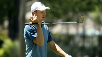 HILTON HEAD ISLAND, SOUTH CAROLINA - APRIL 21: Jordan Spieth walks down the eighth hole during the final round of the 2019 RBC Heritage at Harbour Town Golf Links on April 21, 2019 in Hilton Head Island, South Carolina. (Photo by Streeter Lecka/Getty Images)