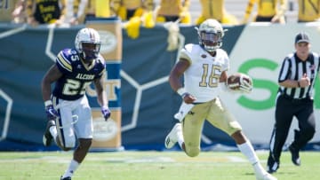 ATLANTA, GA - SEPTEMBER 1: Quarterback TaQuon Marshall #16 of the Georgia Tech Yellow Jackets runs the ball by defensive back Isiah Thomas #25 of the Alcorn State Braves at Bobby Dodd Stadium on September 1, 2018 in Atlanta, Georgia. (Photo by Michael Chang/Getty Images)