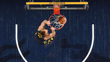INDIANAPOLIS, IN - NOVEMBER 19: Domantas Sabonis #11 of the Indiana Pacers dunks the ball against the Utah Jazz on November 19, 2018 at Bankers Life Fieldhouse in Indianapolis, Indiana. (Photo by Ron Hoskins/NBAE via Getty Images)