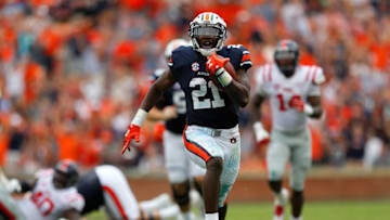 AUBURN, AL - OCTOBER 07: Kerryon Johnson