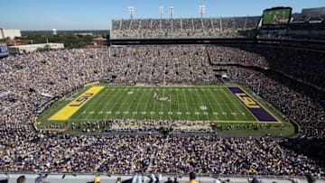 BATON ROUGE, LA - NOVEMBER 11: The LSU Tigers play the Arkansas Razorbacks at Tiger Stadium on November 11, 2017 in Baton Rouge, Louisiana. (Photo by Chris Graythen/Getty Images)