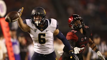 SAN DIEGO, CA - SEPTEMBER 10: Derek Babiash #31 of the San Diego State Aztecs defends against Chad Hansen #6 of the California Golden Bears on an incomplete pass during the fourth quarter of a game at Qualcomm Stadium on September 10, 2016 in San Diego, California. (Photo by Sean M. Haffey/Getty Images)