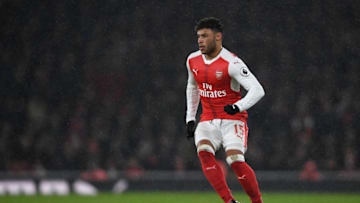 LONDON, ENGLAND - JANUARY 31: Alex Oxlade-Chamberlain of Arsenal in action during the Premier League match between Arsenal and Watford at Emirates Stadium on January 31, 2017 in London, England. (Photo by Mike Hewitt/Getty Images)