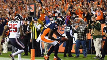 Oct 24, 2016; Denver, CO, USA; Denver Broncos wide receiver Demaryius Thomas (88) catches a touchdown reception past Houston Texans cornerback Kareem Jackson (25) in the second quarter at Sports Authority Field at Mile High. Mandatory Credit: Ron Chenoy-USA TODAY Sports