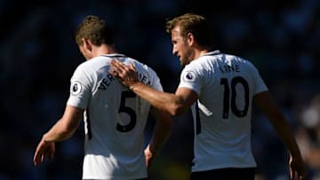 WEST BROMWICH, ENGLAND - MAY 05: Jan Vertonghen of Tottenham Hotspur is embraced by Harry Kane of Tottenham Hotspur as he goes off injured during the Premier League match between West Bromwich Albion and Tottenham Hotspur at The Hawthorns on May 5, 2018 in West Bromwich, England. (Photo by Stu Forster/Getty Images)