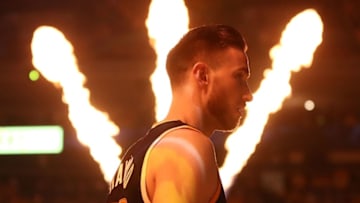 OAKLAND, CA - MAY 04: Gordon Hayward