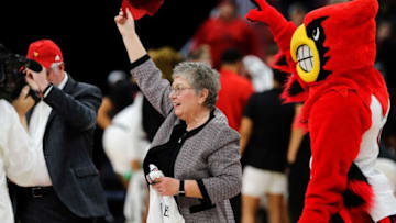 New U of L President Kim Schatzel was recognized during the women’s game against Ohio State at the Yum Center in Louisville, Ky. on Nov. 30, 2022.Uofl Ostate19 Sam