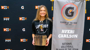 Averi Carlson accepts the Gatorade National Player of the Year award. Image provided by Gatorade.