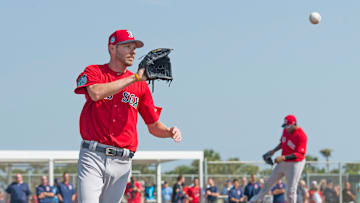 Chris Sale se siente mejor y ha empezado a hacer lanzamientos