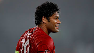 Em entrevista, Hulk diz que tem várias propostas e não garante jogar no Palmeiras.