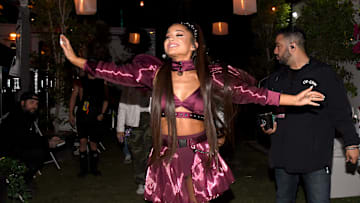 Ariana Grande se casó con Dalton Gómez en una ceremonia íntima en California