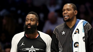 James Harden y Kevin Durant no jugarán en el inicio de la pretemporada
