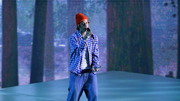 Justin Bieber cantó en los American Music Awards 2020