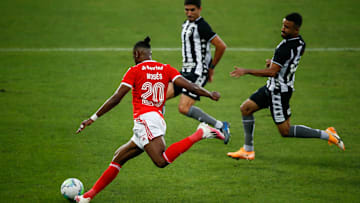 Internacional e Botafogo se enfrentam pela 25ª rodada do Campeonato Brasileiro.